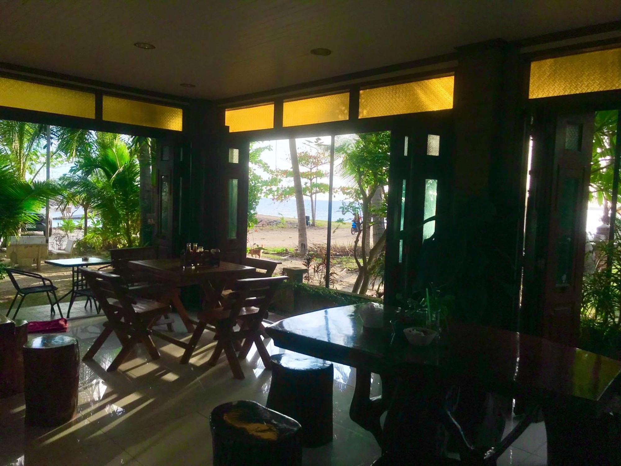 Family House Resort, Haad Rin Exterior photo