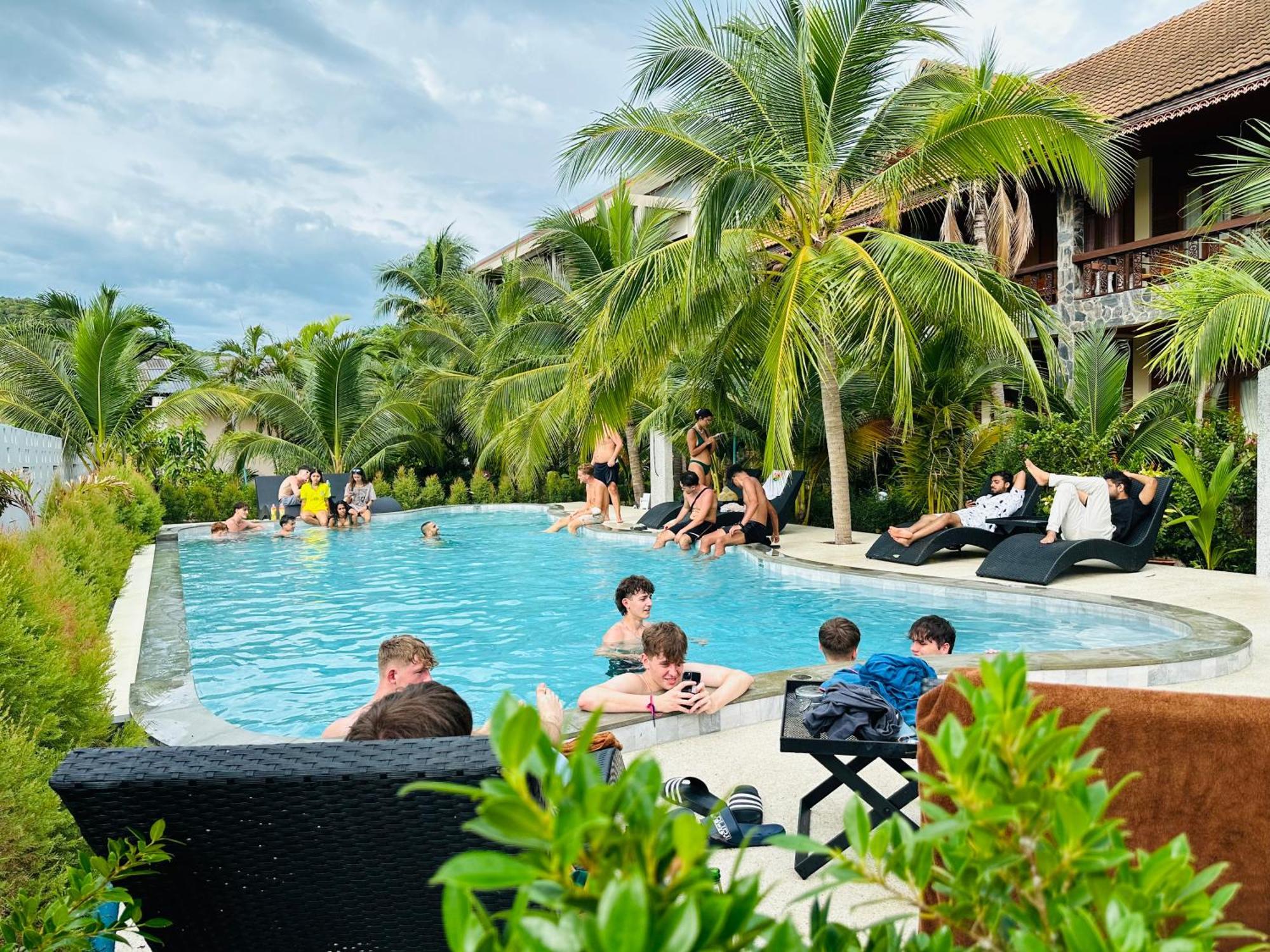 Family House Resort, Haad Rin Exterior photo