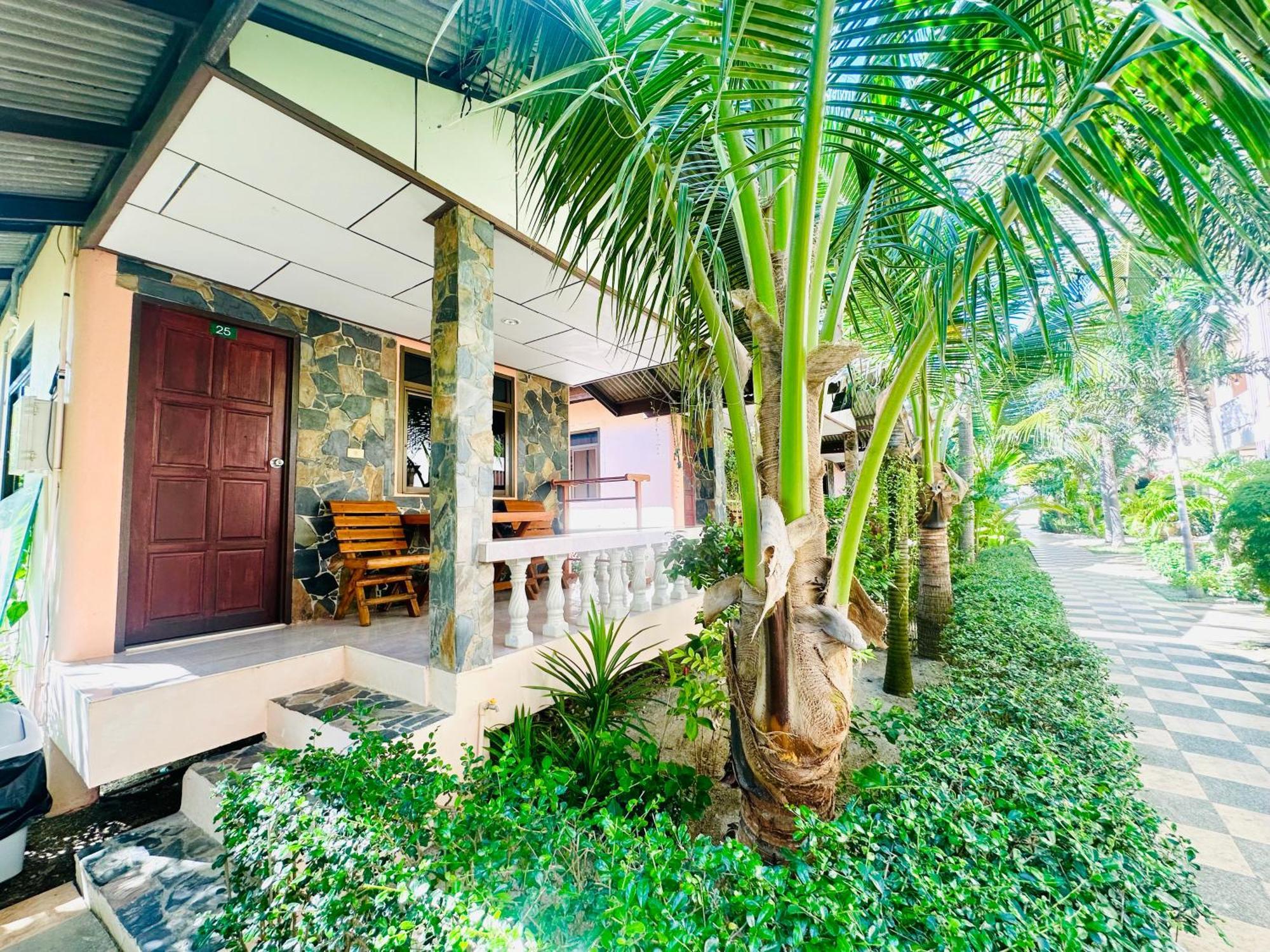 Family House Resort, Haad Rin Exterior photo
