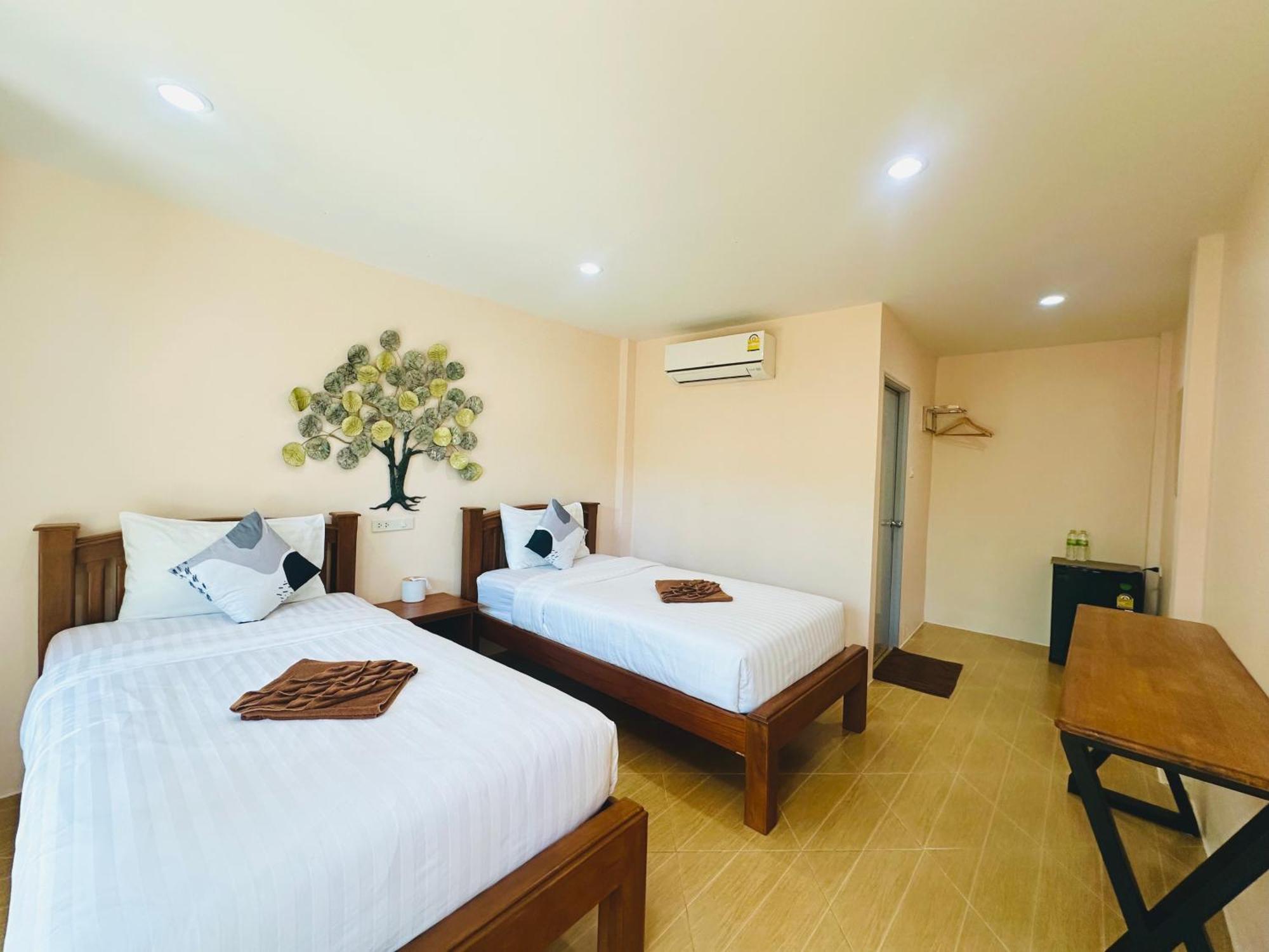 Family House Resort, Haad Rin Exterior photo