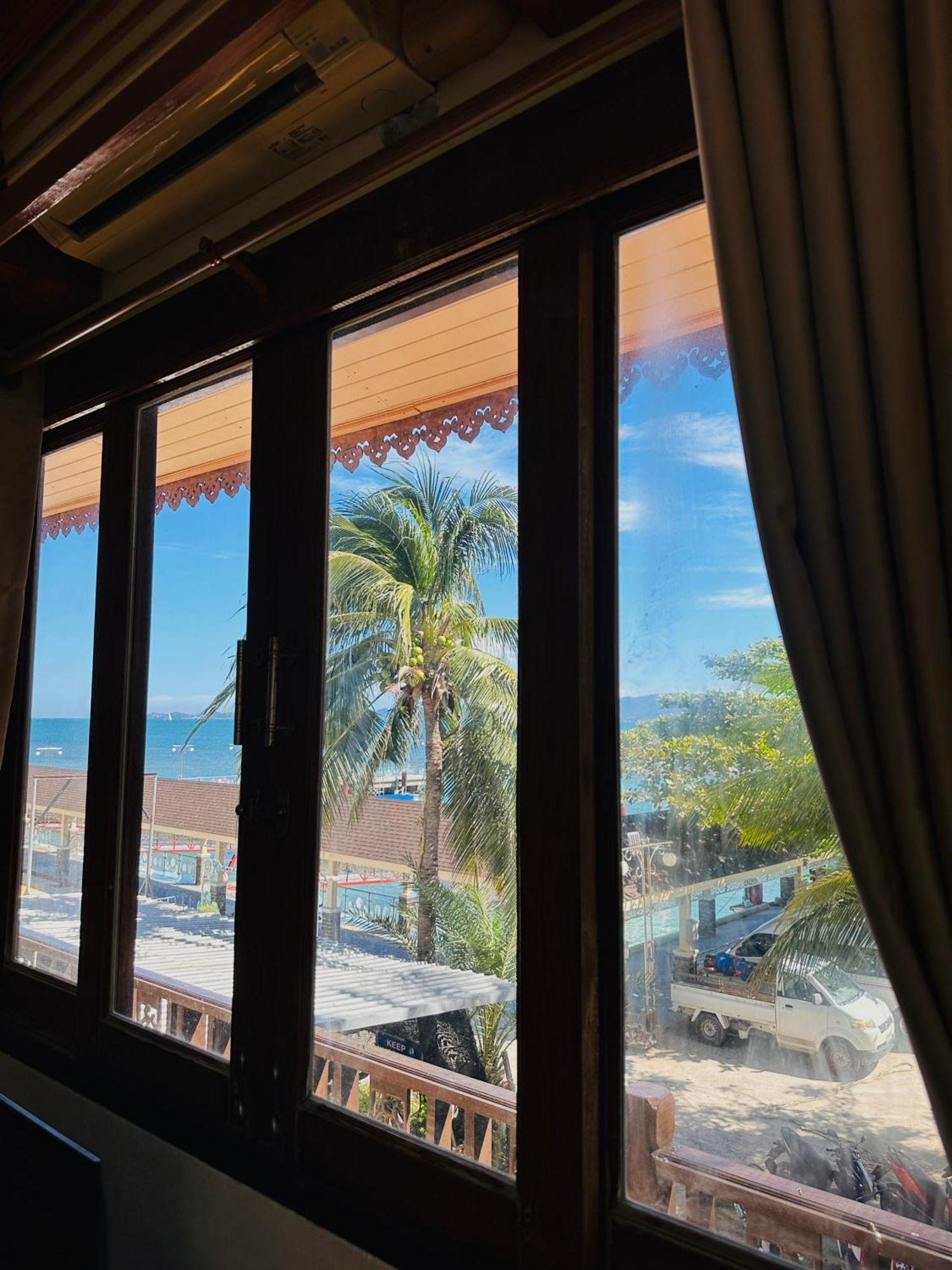 Family House Resort, Haad Rin Exterior photo