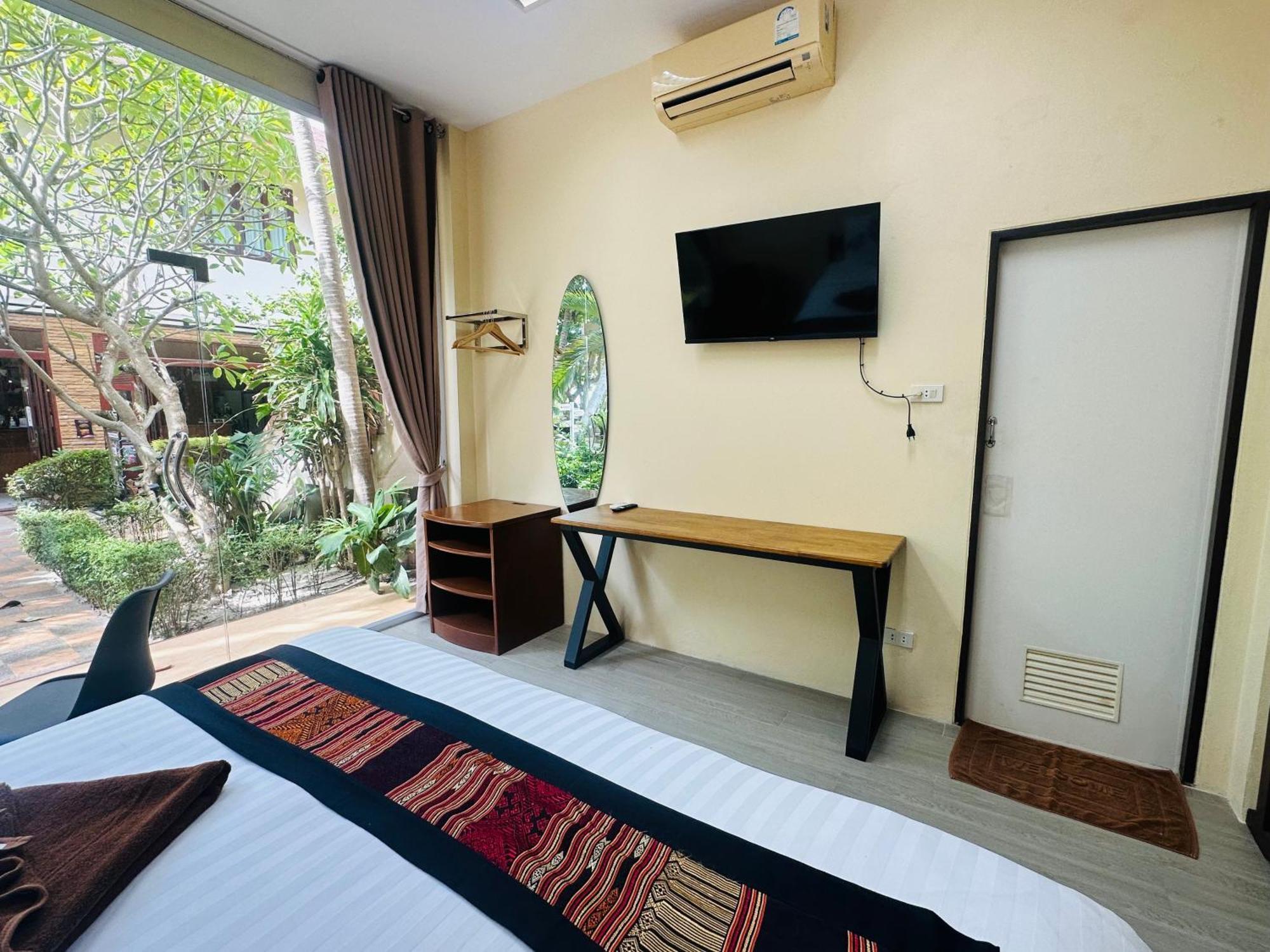 Family House Resort, Haad Rin Room photo