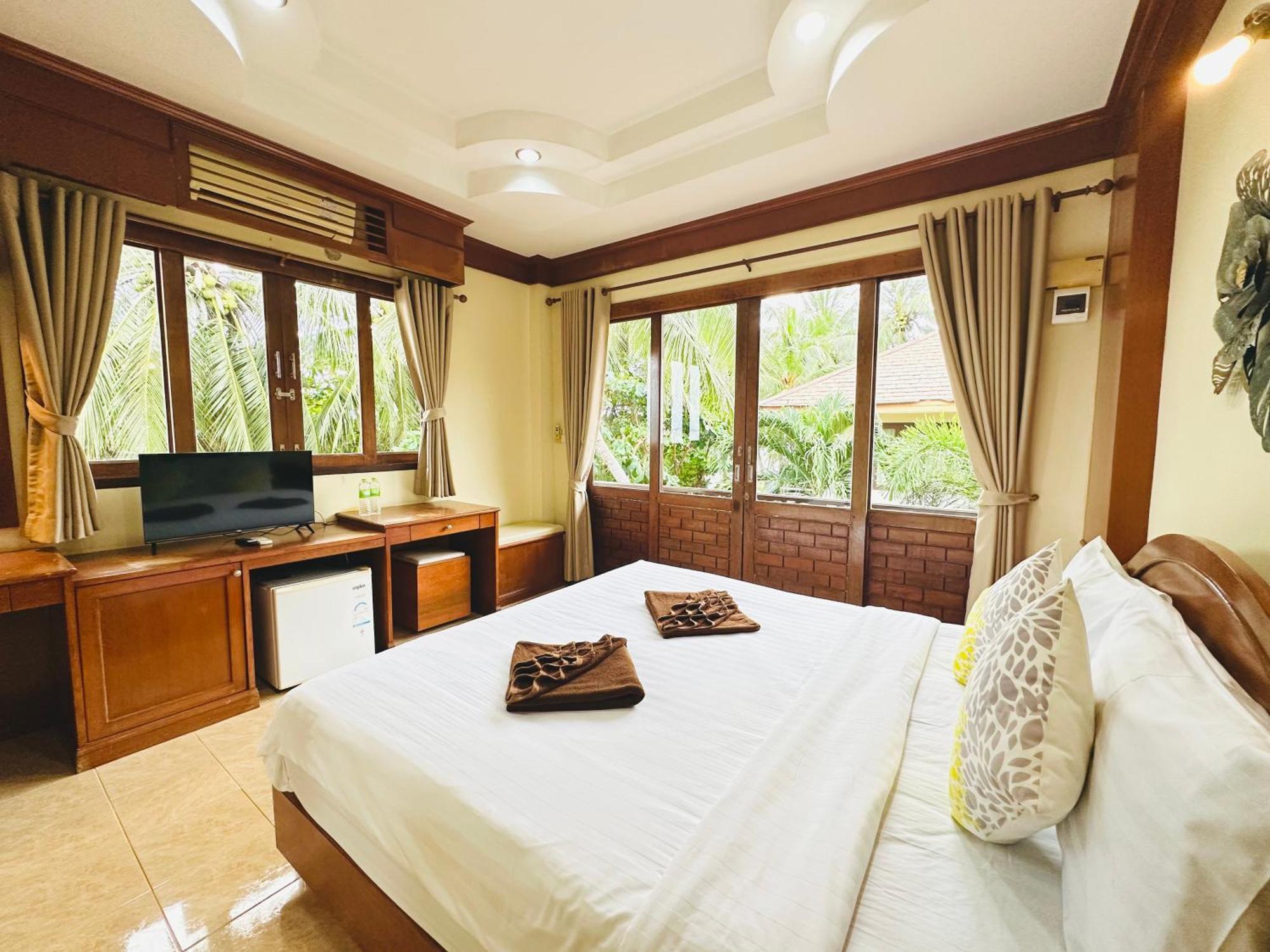 Family House Resort, Haad Rin Exterior photo